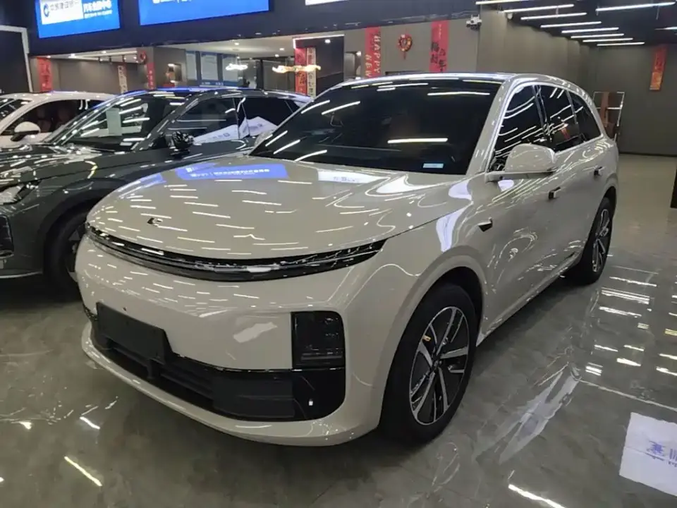 Li Auto L6 Pro 2024