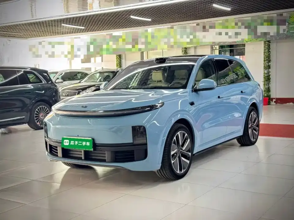 Li Auto Li L8 Model Ultra 2024