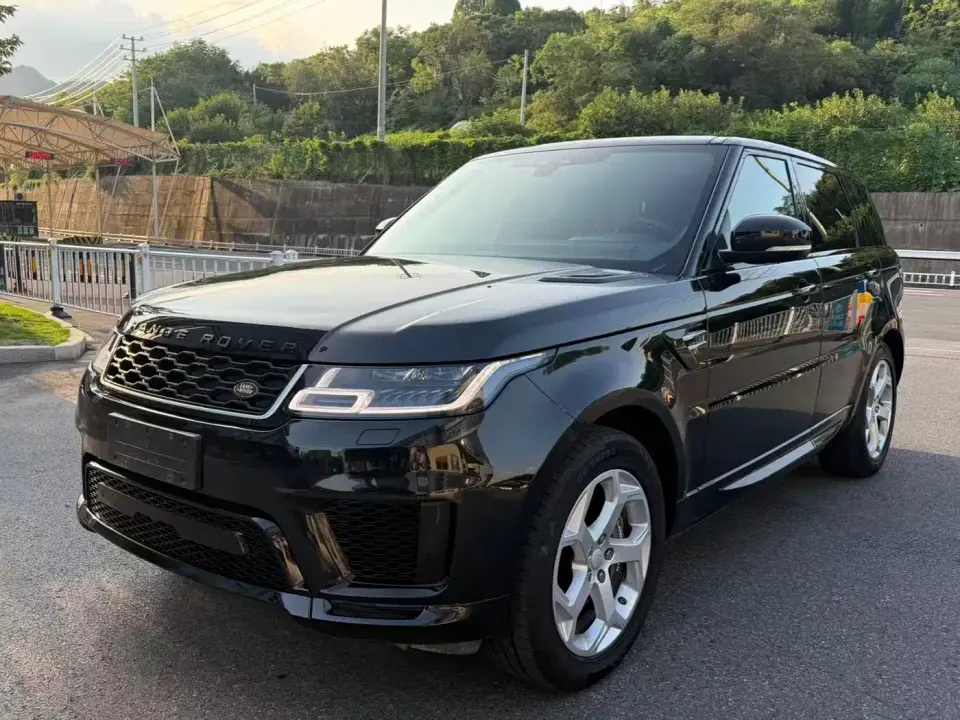 Land Rover Range Rover Sport PHEV Model P400e 2019