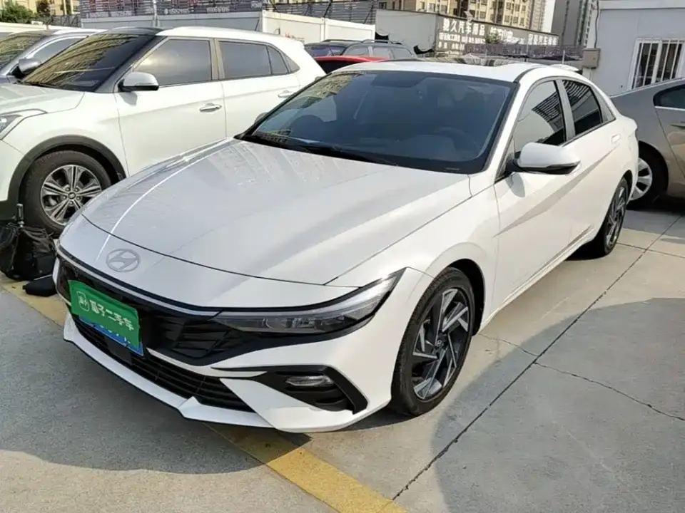 Hyundai Elantra 1.5L CVT GLX Elite Edition 2024