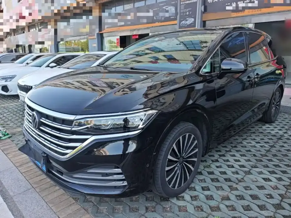 Volkswagen Viloran 380TSI Executive Edition 2023