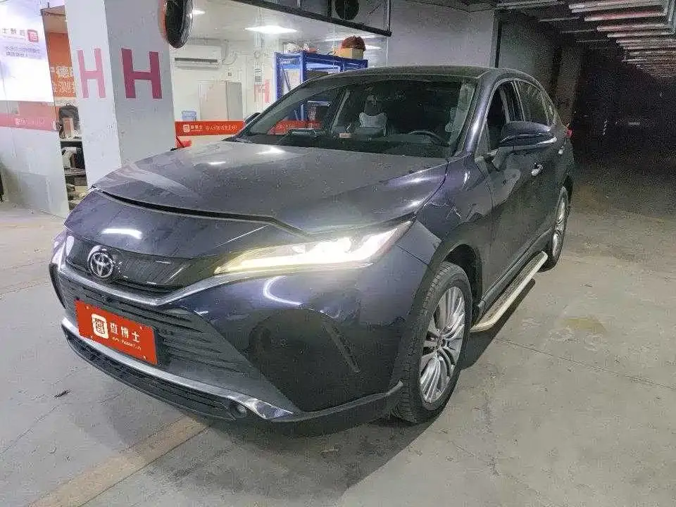Toyota Lingfang HARRIER 2.0L CVT 2WD Premium Edition 2021