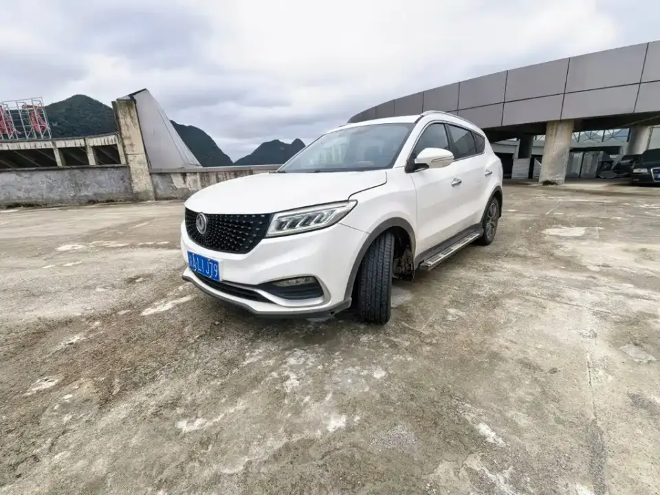 Dongfeng Fengguang Fengguang 580Pro 280TGDI CVT Pilot Edition 2019