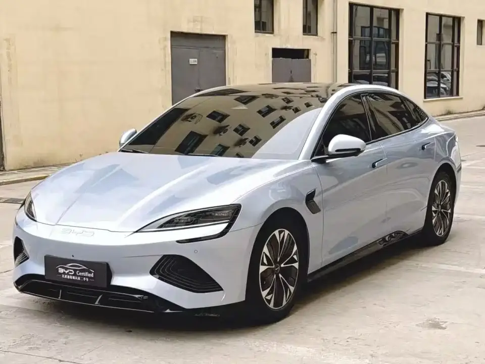 BYD Seal 550km Standard Range RWD Premium 2022