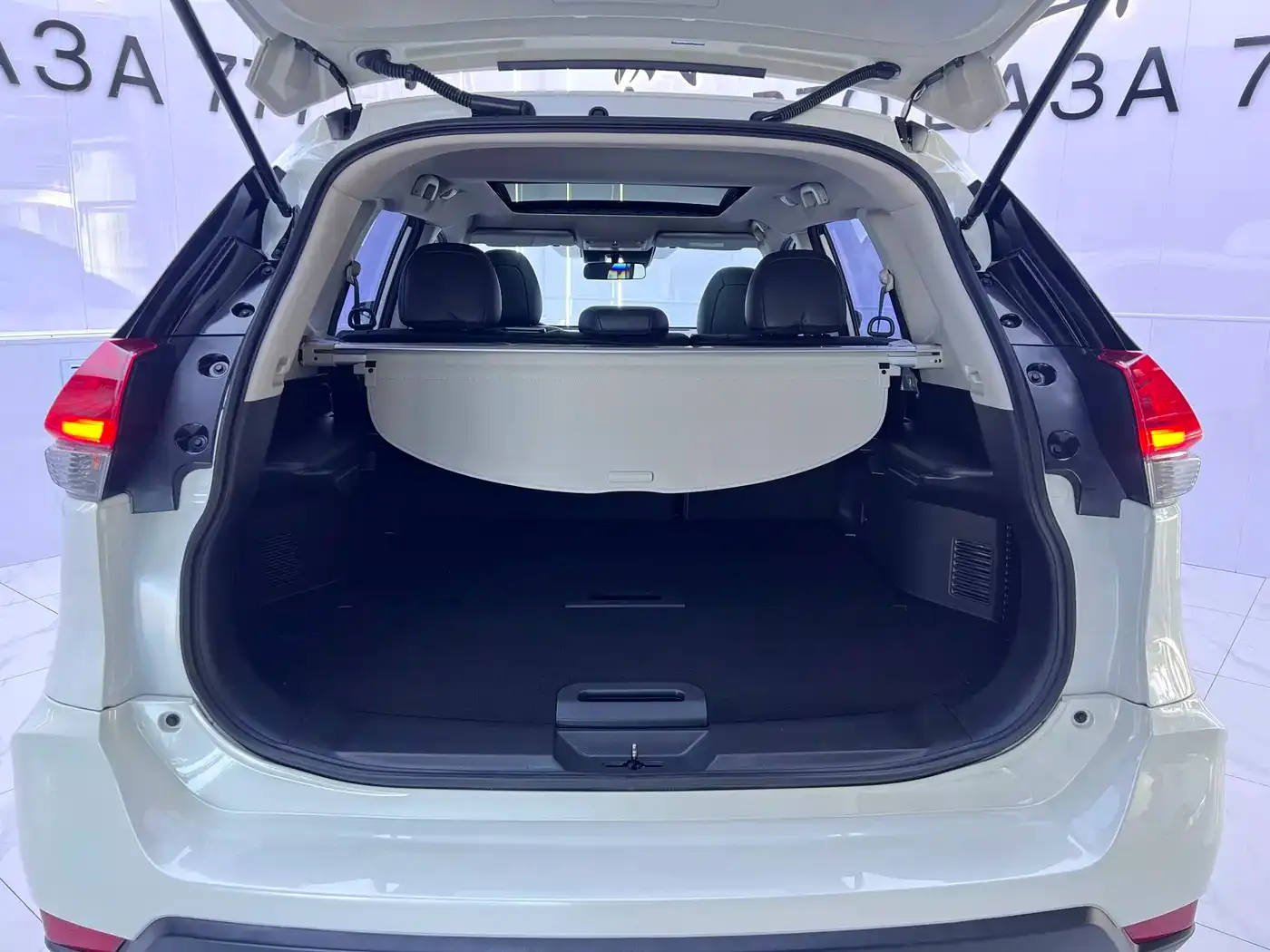 Nissan X-Trail 2.0L 2WD Smart Connection Premium Edition 2023 — фото 18