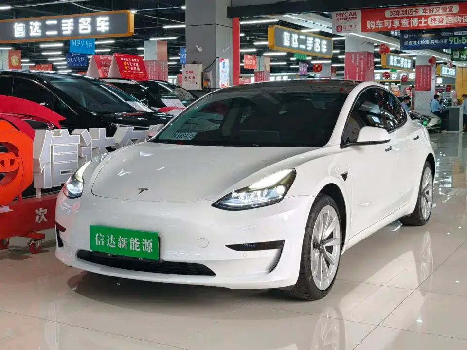 Tesla Model Y Rear-Wheel Drive Version 2023
