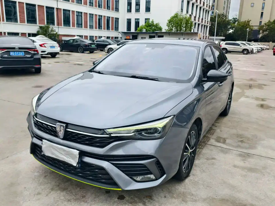 Roewe i5 1.5L Automatic 4G Connected Premium Edition 2021