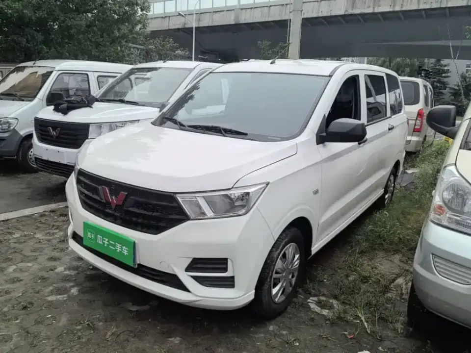 Wuling Motors Wuling Hongguang 1.5L Facelift S Basic Hydraulic Power Steering LAR 2022