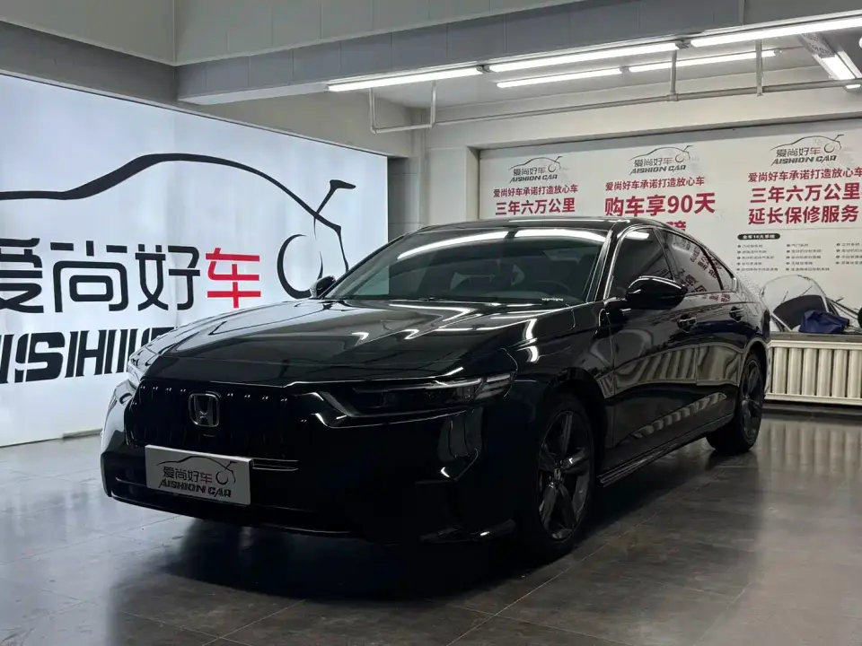 Honda Inspire 260TURBO Elegance Edition 2025
