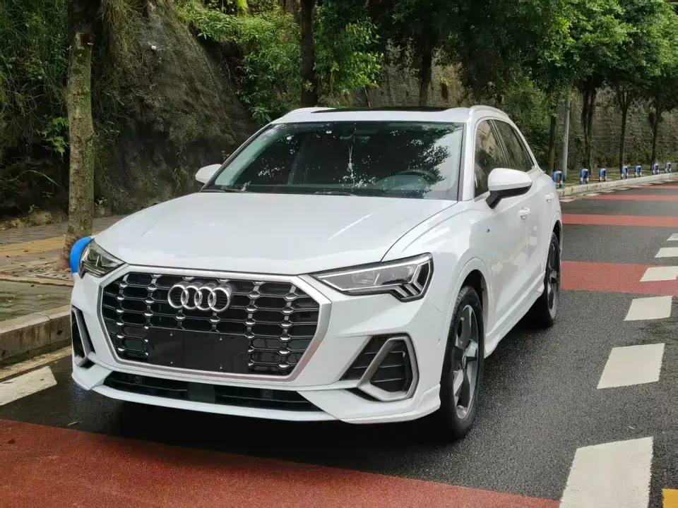 Audi Q3 35 TFSI Lifestyle Edition 2022