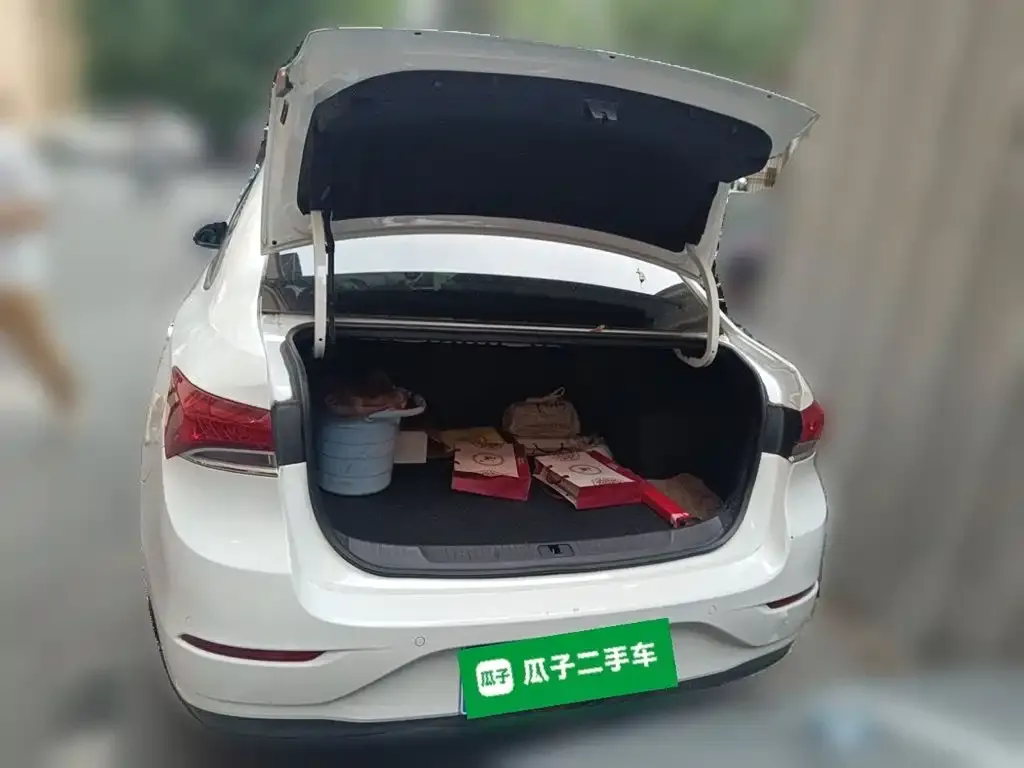 Buick Excelle Facelift 1.3T Auto Mild Hybrid Elite 2021 — фото 20
