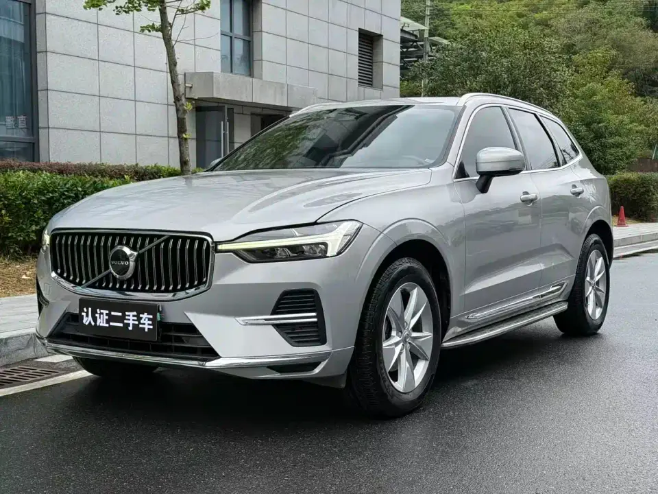 Volvo XC60 B5 AWD R-Design 2021