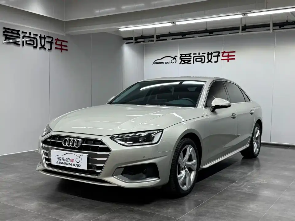 Audi A4L 40 TFSI Luxury Dynamic 2021