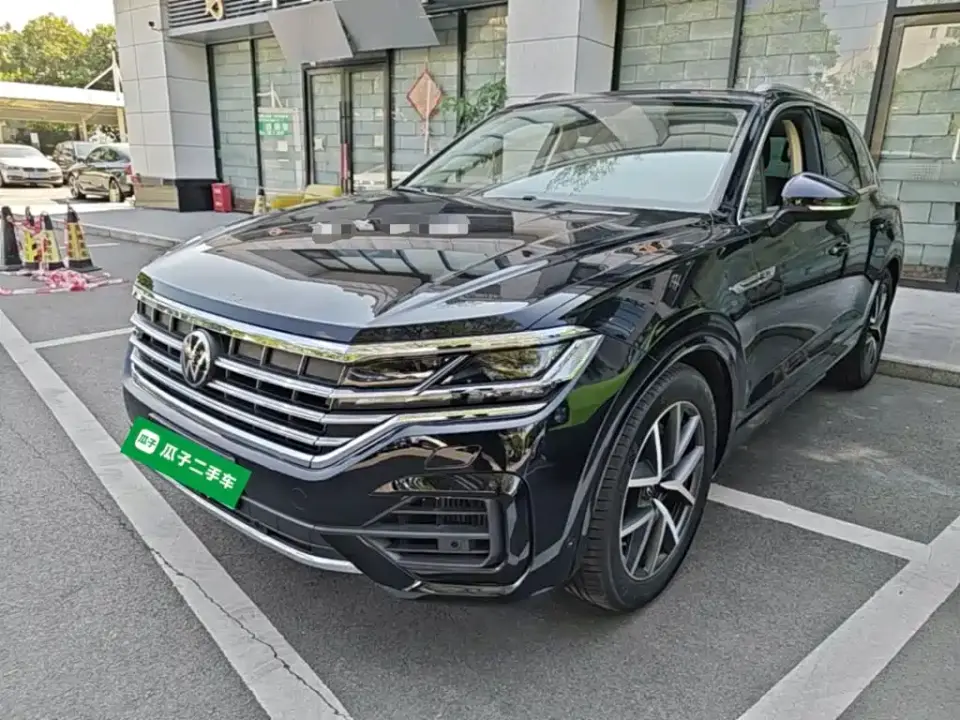 Volkswagen Touareg 3.0TSI R-Line Classic Sport Package 2021
