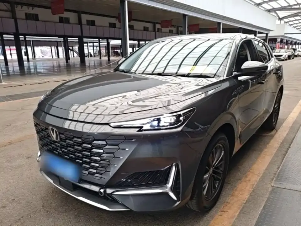 Changan UNI-K 2.0T FWD Premium 2024