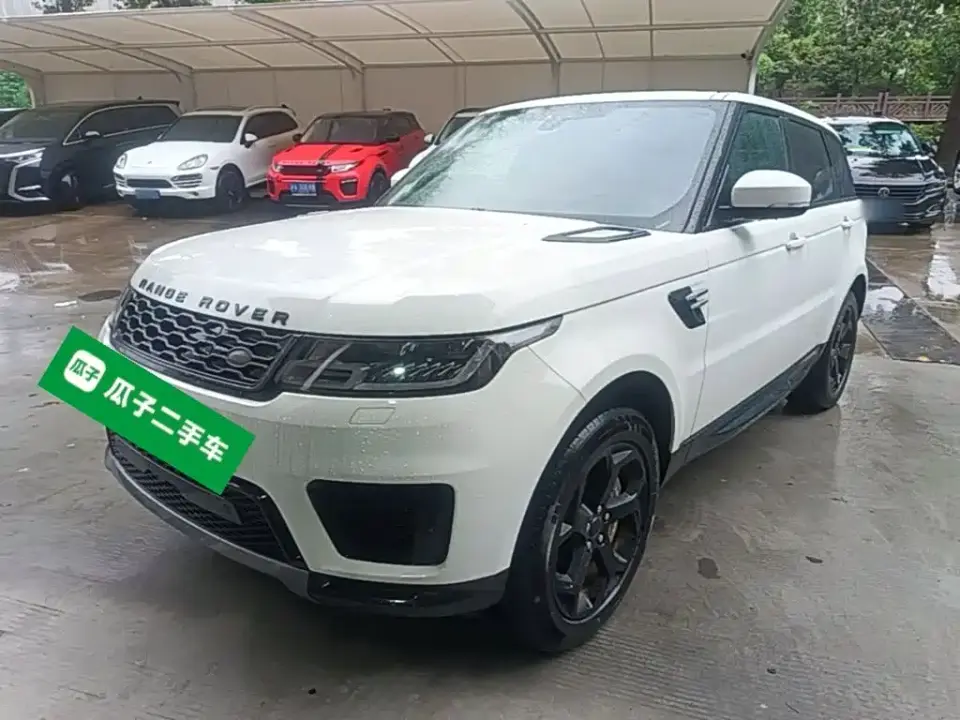 Land Rover Range Rover Sport PHEV Model P400e 2019