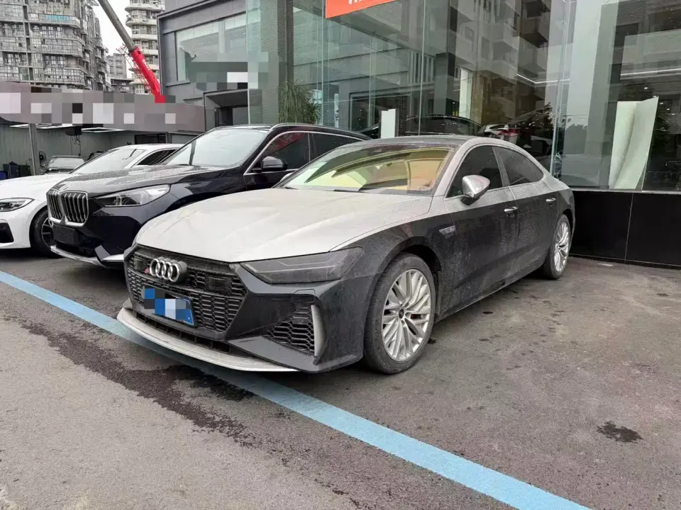 Audi A7L 45 TFSI S-line Dream Builder Crystal Package 2022
