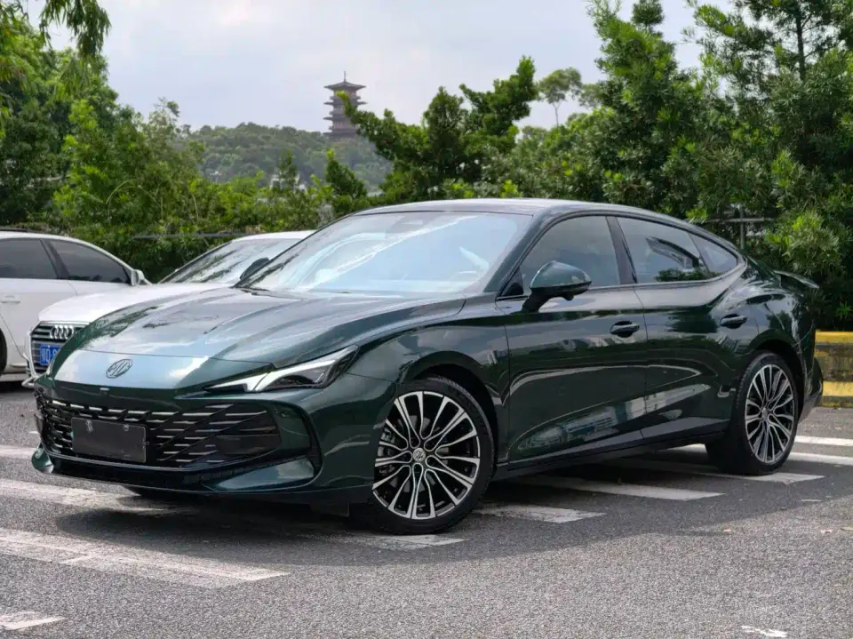 MG MG7 2.0T Automatic Hunting Beauty Luxury Edition 2023