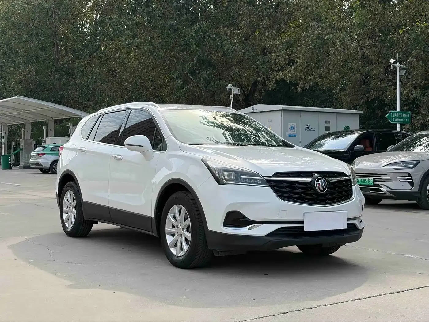 Buick Envision Plus 20T FWD Elite 2021 — фото 3