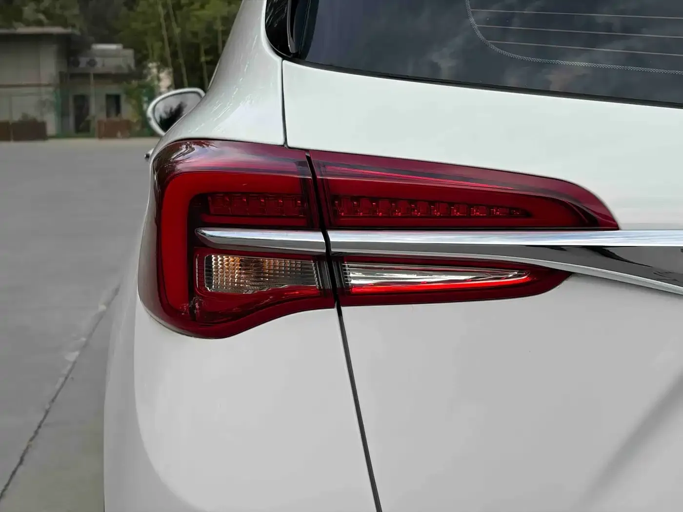 Buick Envision Plus 20T FWD Elite 2021 — фото 17