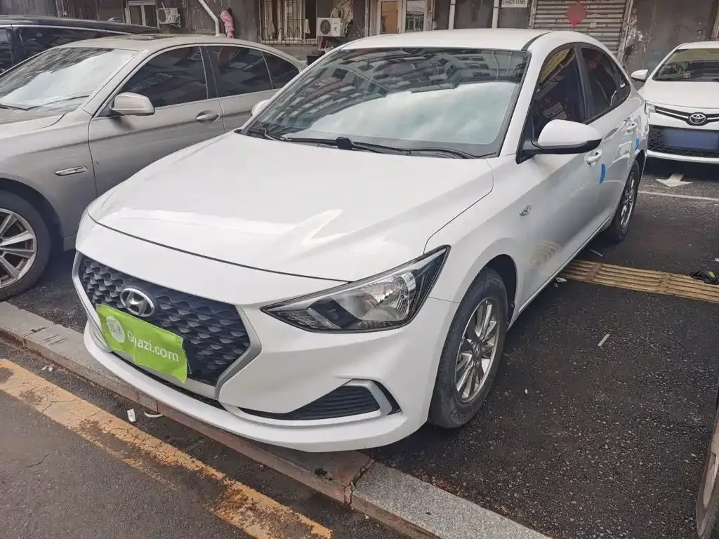 Hyundai Elantra 1.6L Auto GL Pleasing Edition 2022 — фото 2