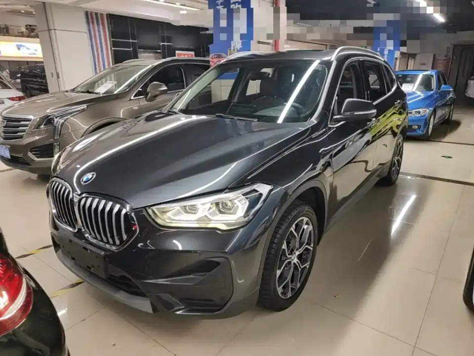 BMW X1 sDrive25Li Leading 2022
