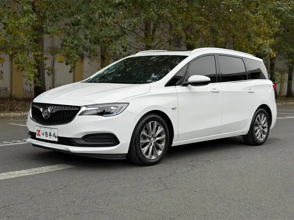 Buick GL6 323T Mild Hybrid Connected Luxury 2023