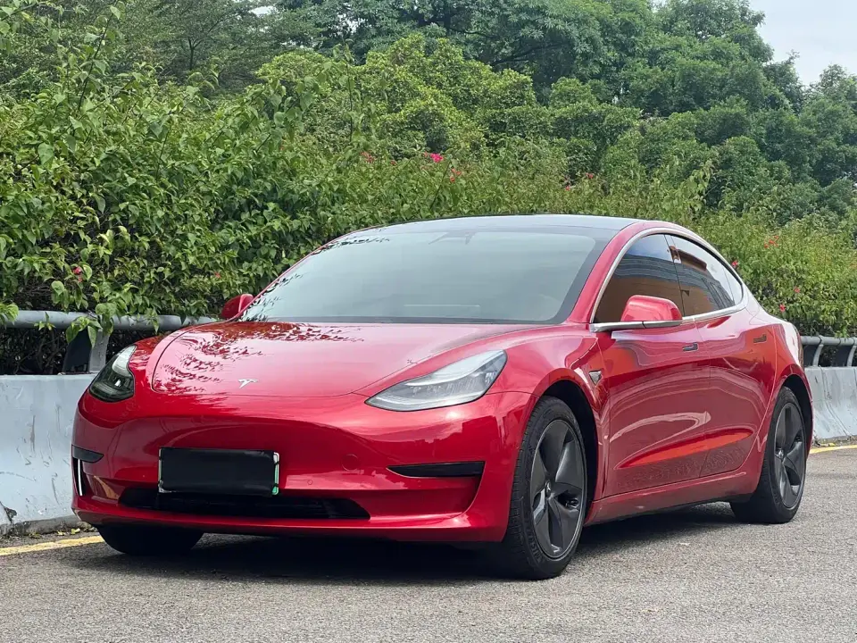 Tesla Model 3 Standard Range Rear-Wheel Drive Upgrade 2020