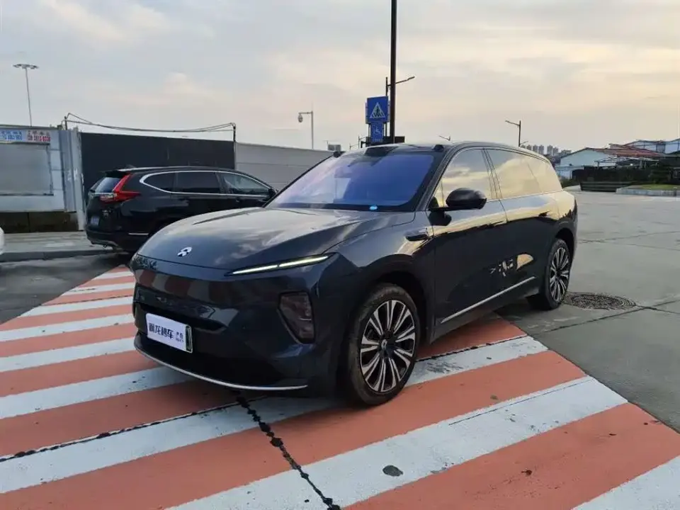NIO ES8 75kWh Executive Edition 2023