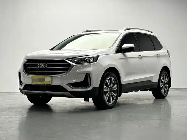 Ford Edge PLUS EcoBoost 245 FWD Platinum Sharp 5-seater 2022