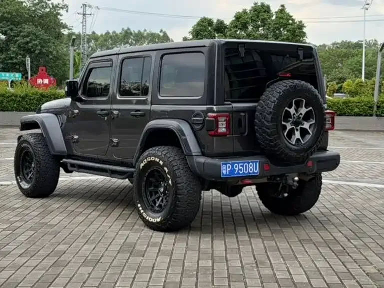 Jeep Wrangler 2.0T Rubicon Four-Door 2022 — фото 7