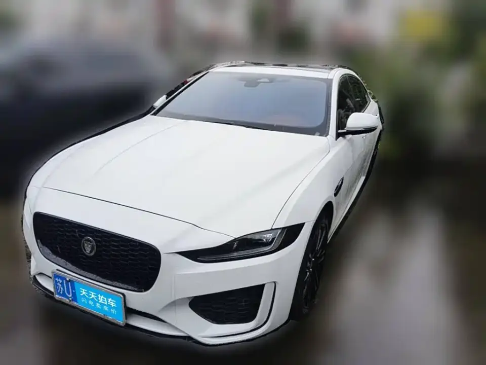 Jaguar XEL Model 2.0T 250PS R-DYNAMIC S Gloss Black Sport Edition 2024