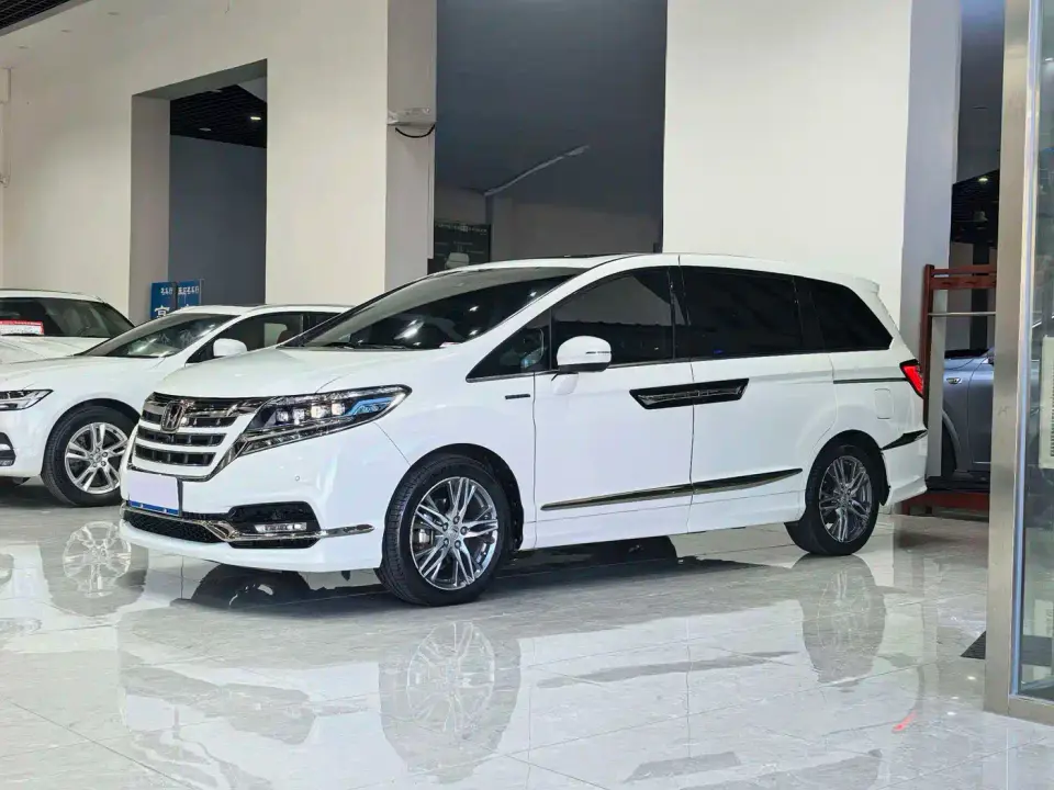 Honda Elysion 2.0L Hybrid Supreme Edition 2020
