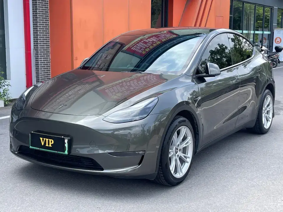 Tesla Model Y Long Range All-Wheel Drive Edition 2023