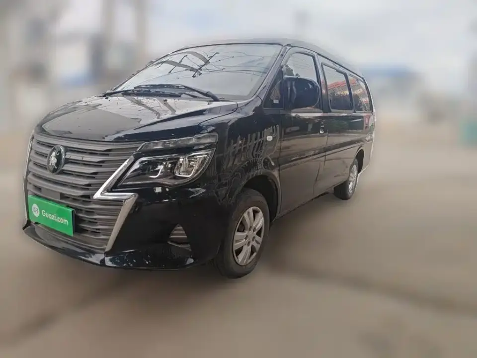 Dongfeng Fengxing Lingzhi Struggle Edition M5L 1.6L Base 9-seater 2023