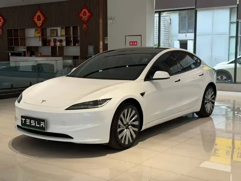 Tesla Model 3 Rear-Wheel Drive 2024