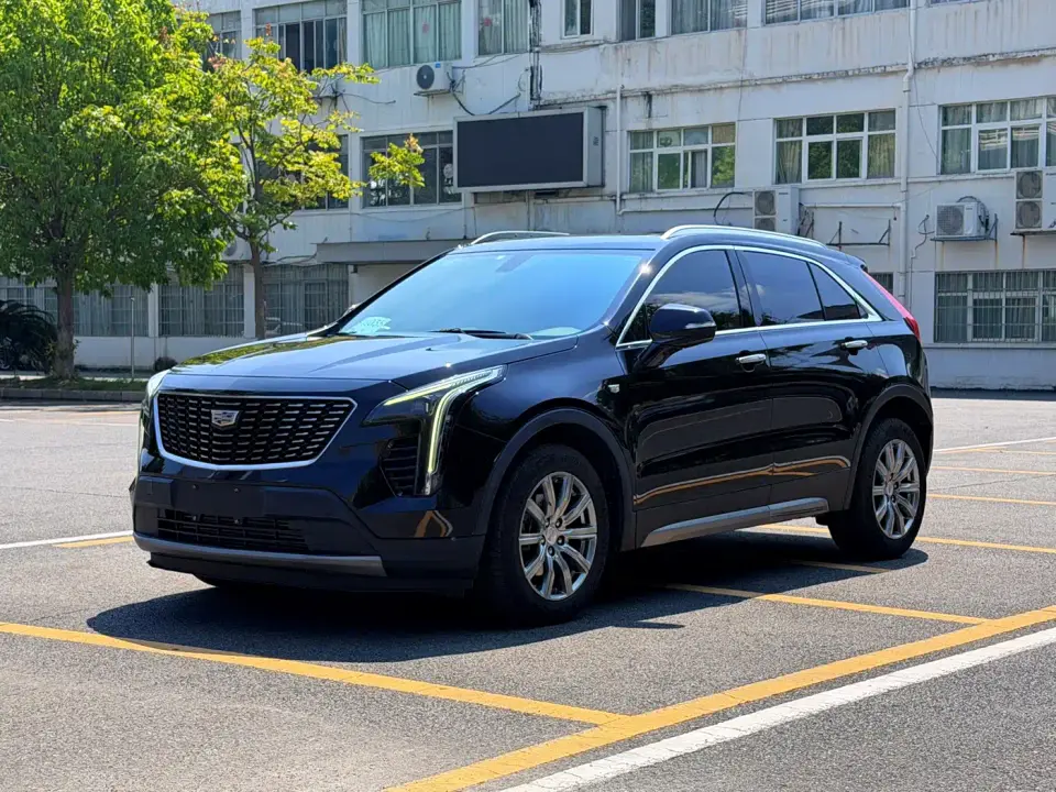 Cadillac XT4 28T FWD Leading Trim 2020