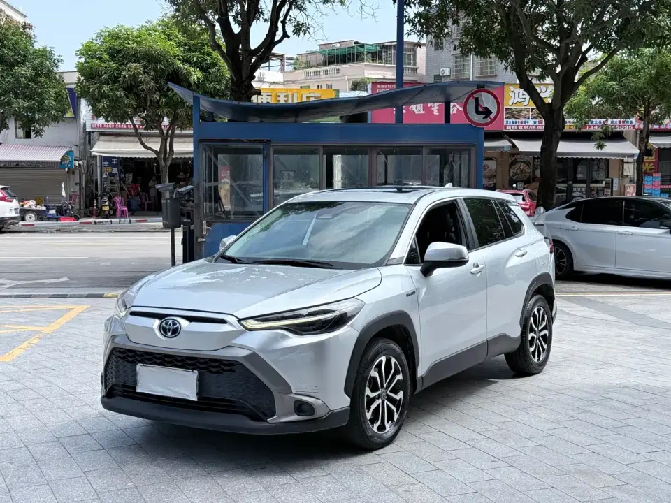 Toyota Frontlander 2.0L Smart Hybrid Dual Engine Luxury Edition 2023