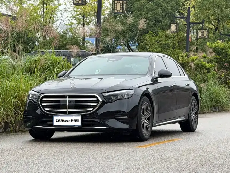 Mercedes-Benz E-Class Model E 260 L 2024