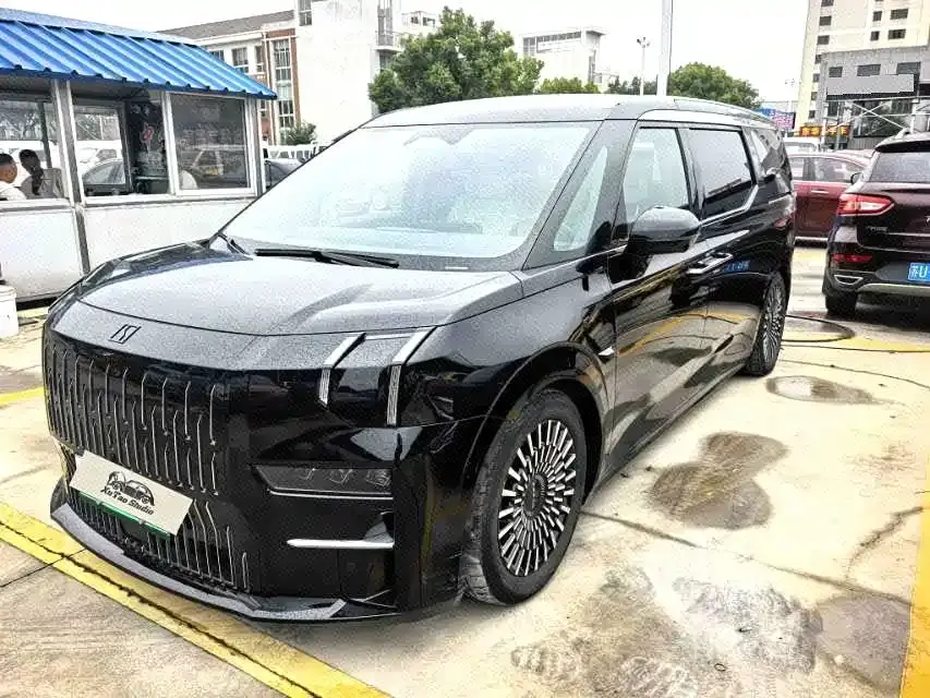 Zeekr 009 WE Edition 2023