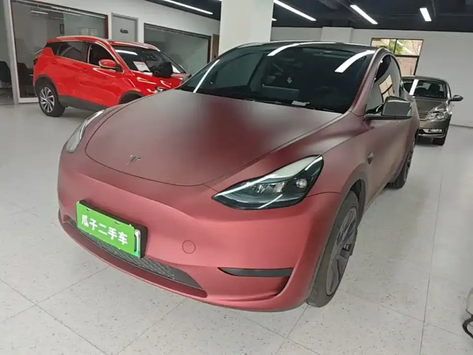 Tesla Model Y Rear-Wheel Drive Edition 2024