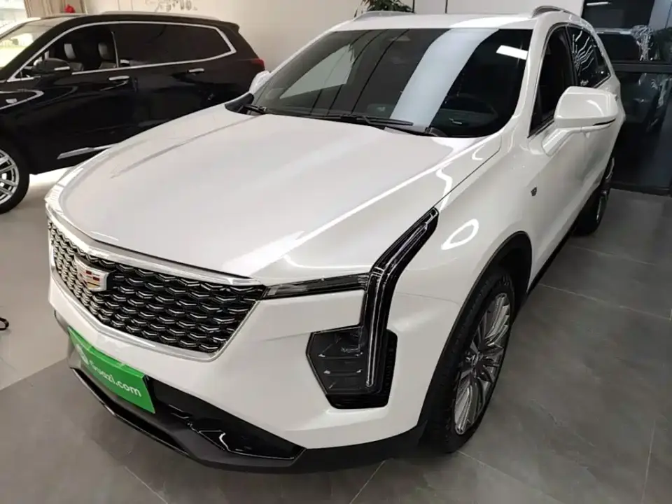 Cadillac XT4 Facelift 28T 2WD Premium 2025