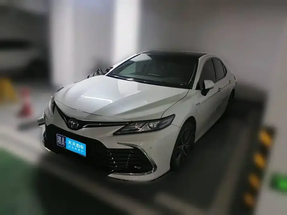 Toyota Camry Hybrid 2.5HG Luxury Edition 2023
