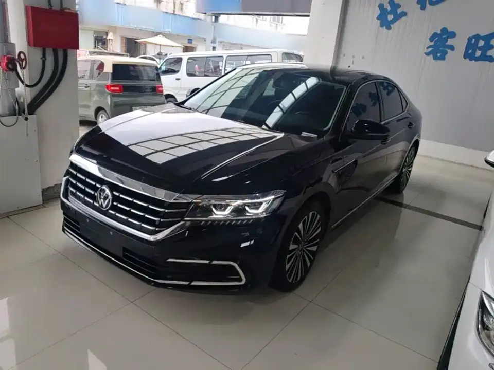 Volkswagen Passat Model 330TSI Luxury Edition 2021