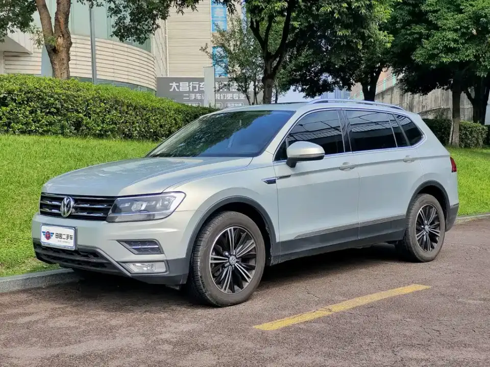 Volkswagen Tiguan L 330TSI Automatic 2WD Panorama Comfort Edition China VI 2019