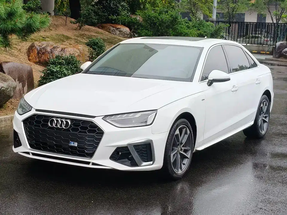Audi A4L 40 TFSI Fashion Dynamic Edition 2021