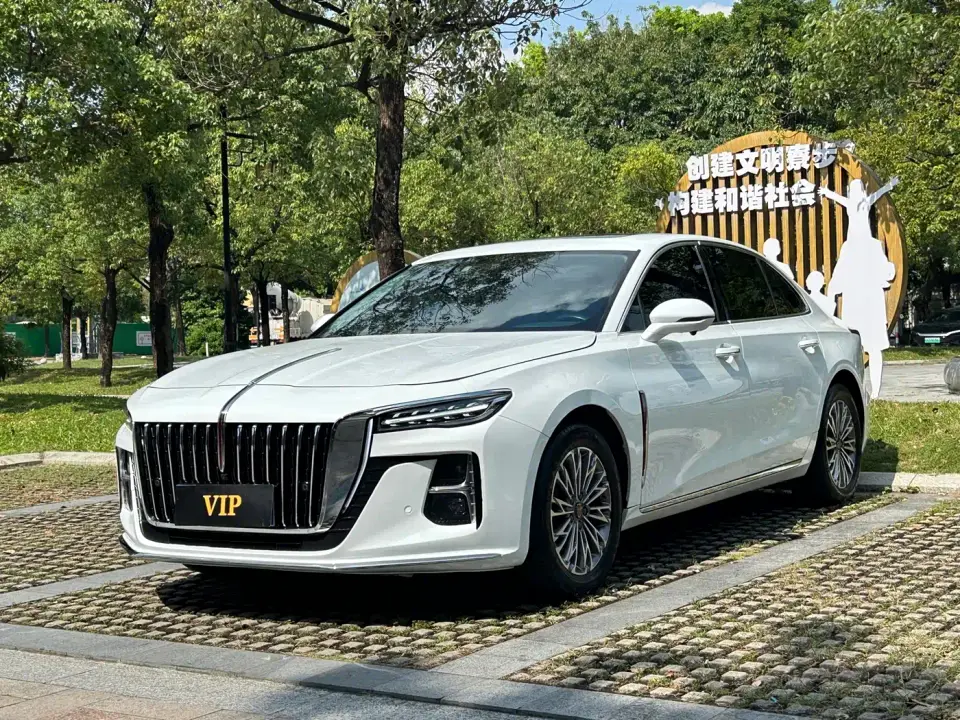 Hongqi H5 2.0T Auto Smart Connect Flag Comfort 2023