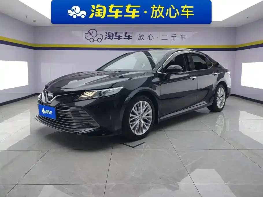 Toyota Camry 2.5G Luxury (China V) 2019