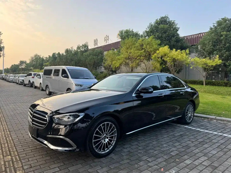 Mercedes-Benz E-Class Facelift E 260 L 2023