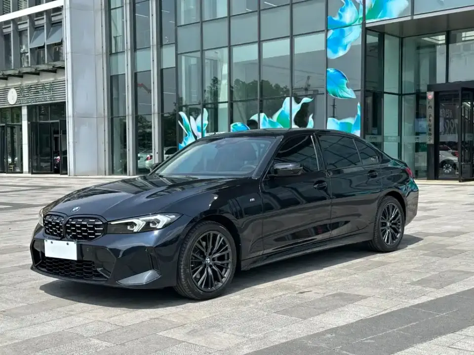 BMW 3 Series 325Li M Sport Shadowline Package 2024